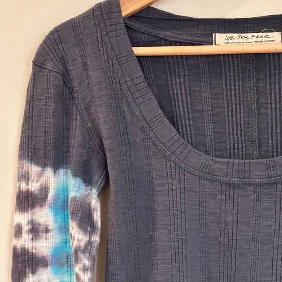 We the Free Y2K Layered Look Long Sleeve Top sz M - Picture 3 of 7